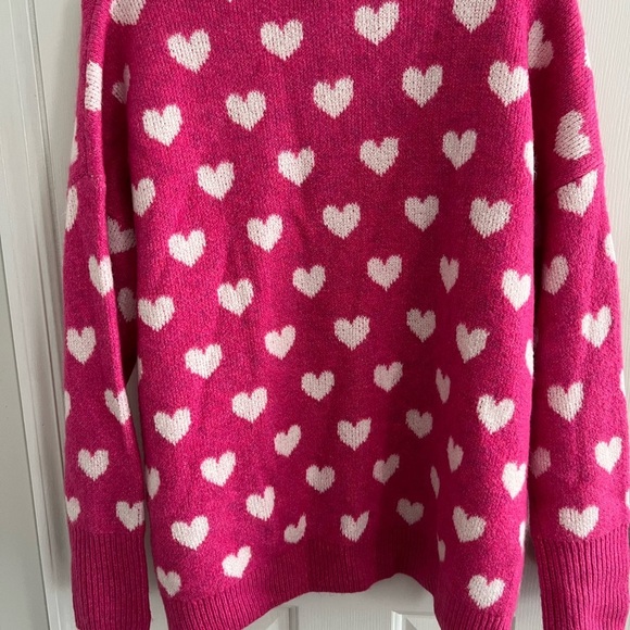 NWT Vince Camuto Pink Heart Sweater Size Medium - Picture 4 of 6